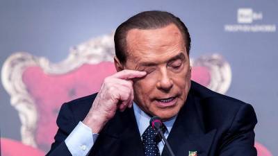 Экс-премьер Италии Берлускони заразился коронавирусом