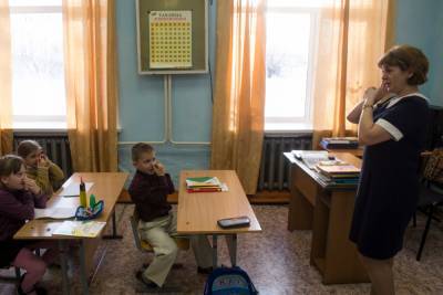 В школах Карачаево-Черкесии начали работать 27 «земских учителей»