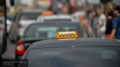 Идею установки перегородок в такси оценили в России