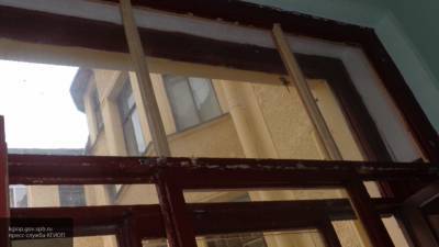 Первоклассник выпал из окна школы в Екатеринбурге
