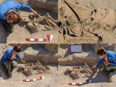В Ване археологи обнаружили гробницу урартской женщины с украшениями
