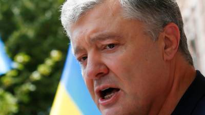 Порошенко присудил себе спасение Украины от «агрессора»
