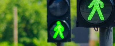 Магаданцы могут сами поменять время зеленого сигнала светофора
