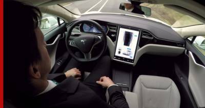 В Канаде Tesla S не удалось самостоятельно сбежать от полиции