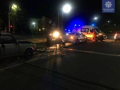 В Северодонецке столкнулись ВАЗ и Opel, есть пострадавшие (фото)