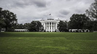 Смертельный яд для президента: в Белый дом прислали конверт с рицином