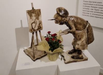 В Музее игрушки открылась выставка работ автора «Петербургского ангела»