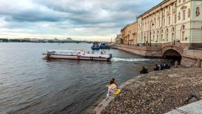 Петербург вошел в пятёрку городов страны для летнего отдыха семьей