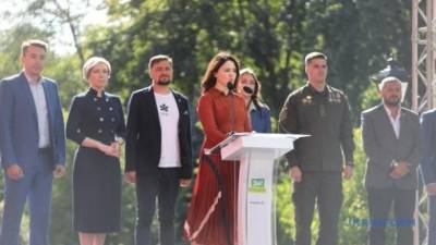 "Слуга народа" представила список на выборах в Киевсовет