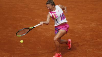 Халеп победила Мугурусу и вышла в финал турнира WTA в Риме