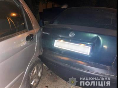 В Николаеве воры разбили 4 чужих автомобиля, убегая от полиции