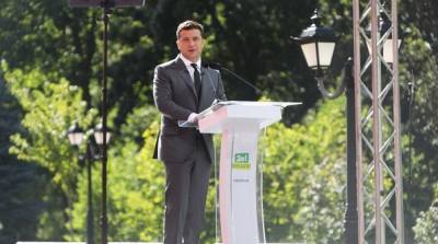 Зеленский официально представил кандидата от СН на пост мэра Киева