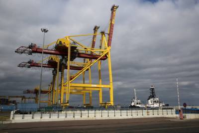 Латвия оценила потери экономики из-за порта в Усть-Луге