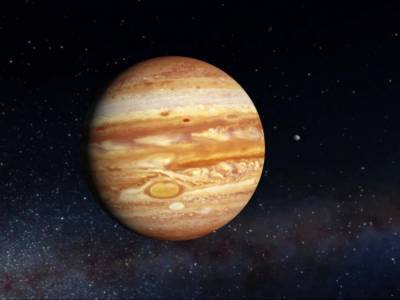 Гигантское пятно на Юпитере, которое постоянно меняет цвет, удалось заснять на камеру
