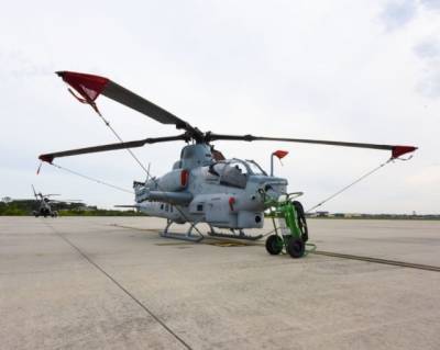 Корпус морской пехоты США получил новые ударные вертолеты