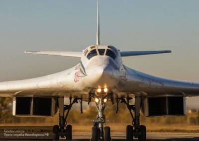 Летчик Попов рассказал об ужасающем эффекте Ту-160 для стран Запада
