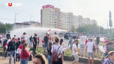 В Белоруссии во время митинга у силовиков сломался водомет