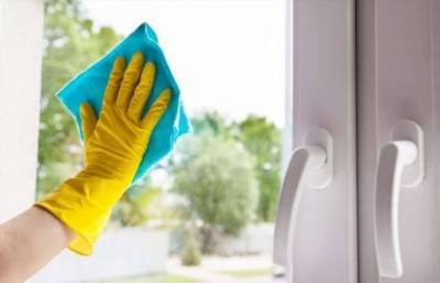 Надежное средство, как отмыть окна в квартире, чтобы на них долго не оседала пыль