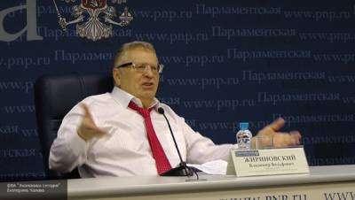 Жириновский рассказал о планах привиться от COVID-19 во второй раз