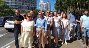 Дольщикам ЖК "Театральный" отказано в проведении митинга в центре Сочи