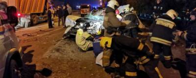 В результате ДТП в Барнауле погибли четыре человека, в том числе двое детей