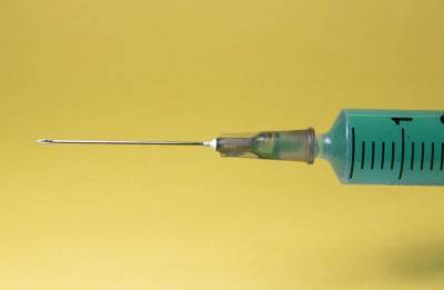 Озвучены ограничения на вакцинацию от коронавируса