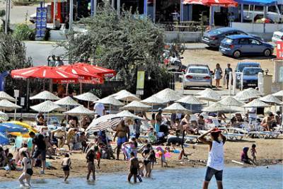 В Турции оценили слухи о закрытии курортов из-за коронавируса