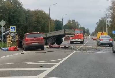 В ДТП на Московском шоссе в Твери пострадал виновник аварии