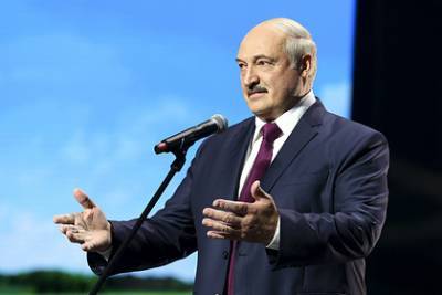 Лукашенко отказался проводить приватизацию «в угоду шарлатанам из-за границы»