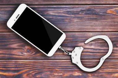 Полицейские из Тверской области раскрыли дело о краже телефона