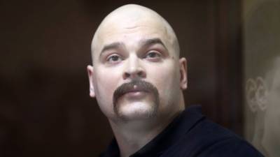 Адвокат заявил о следах избиения на теле Марцинкевича