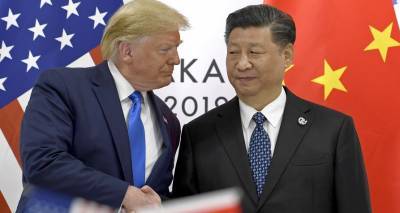 Bloomberg: Китай выигрывает торговую войну у США