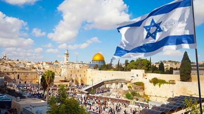 В Израиле тысячи человек протестовали против повторно введенного тотального коронавирусного карантина