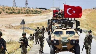 Турция перебросила в Сирию новую технику