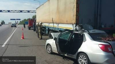 Авария с участием грузовика унесла жизни пяти человек под Ангарском