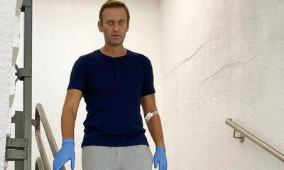 Алексей Навальный потребовал от российских силовиков вернуть его одежду