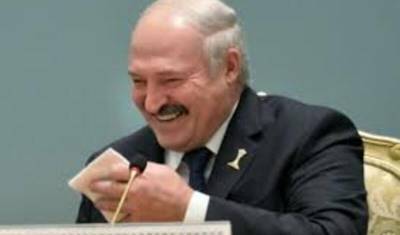 Аббас Галлямов: «Если свергнуть Лукашенко не получается, то его можно ограничить.»