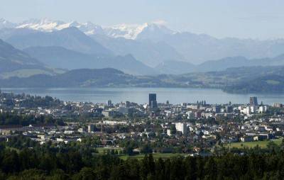 "Кто наш враг?" Нейтральная Швейцария думает над покупкой истребителей