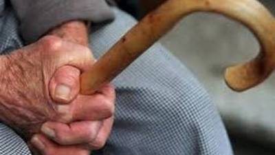 Старые обиды: пенсионерка избила знакомую спустя 18 лет