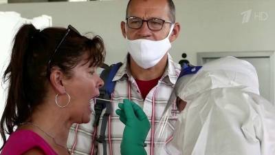 Европейские страны возвращаются к ограничительным мерам из-за коронавируса