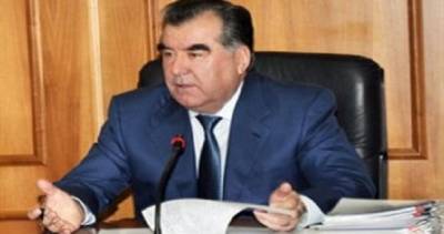 Эмомали Рахмон отметил видную роль профессора Раббони в межтаджикских переговорах