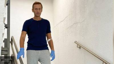 Просьба Навального вернуть его вещи рассмешила россиян