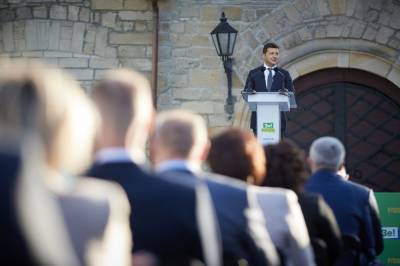 Дорогой Зеленский: Порошенко оценил расходы на содержание президента Украины