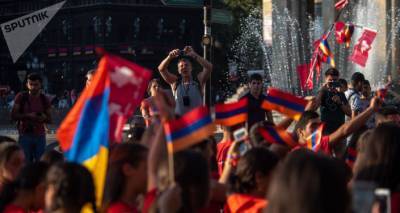 "Некого винить в собственных ошибках": политолог об уроках независимости Армении