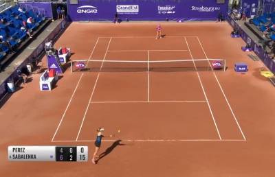 Арина Соболенко обыграла австралийскую теннисистку на теннисном турнире в Страсбурге