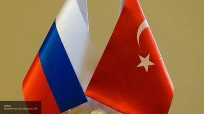 Военные России и Турции провели совместное патрулирование на севере Сирии