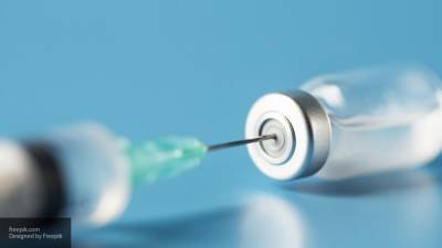 Центр Чумакова проведет испытания вакцины от коронавируса в трех городах РФ