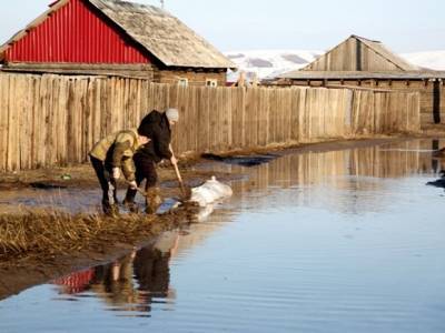 Уровень воды в Амуре близ Хабаровска пошел вниз