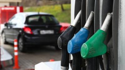 Почему оптовые цены на бензин начали снижаться?