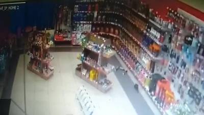 Момент землетрясения в Прибайкалье попал на видео